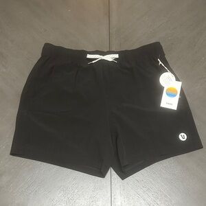 Vuori Kore Short Lined 5”